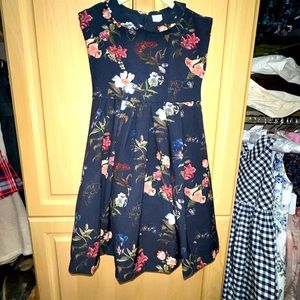 Edgehill Collection girls dress size 6. Worn once.